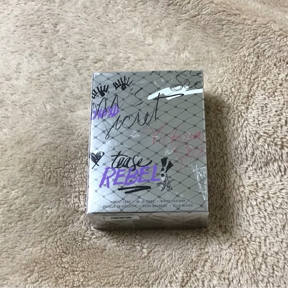 Victoria’s Secret tease rebel - Picture 5 of 11